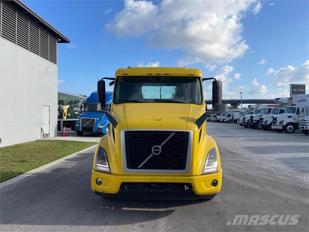 Volvo VNR64T300 Motrici e Trattori Stradali