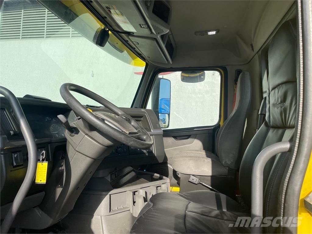 Volvo VNR64T300 Motrici e Trattori Stradali