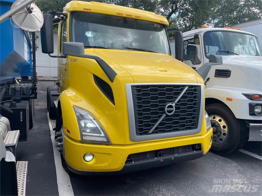 Volvo VNR64T300 Motrici e Trattori Stradali