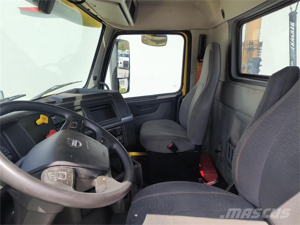 Volvo VNR64T300 Motrici e Trattori Stradali