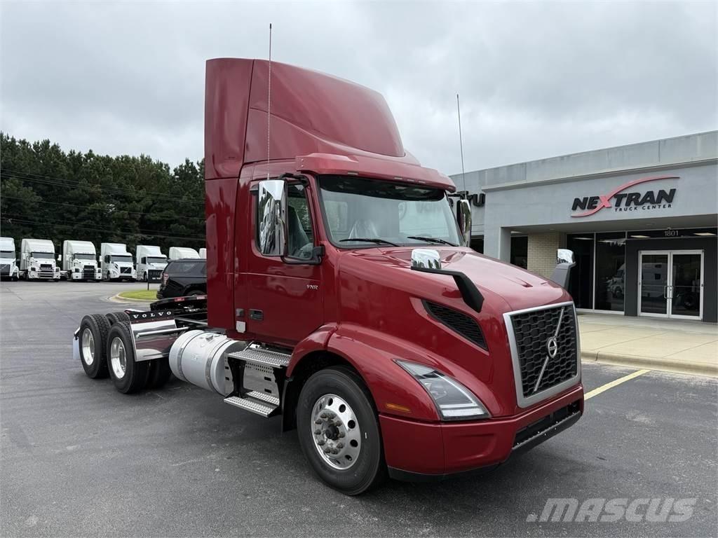 Volvo VNR64T300 Motrici e Trattori Stradali