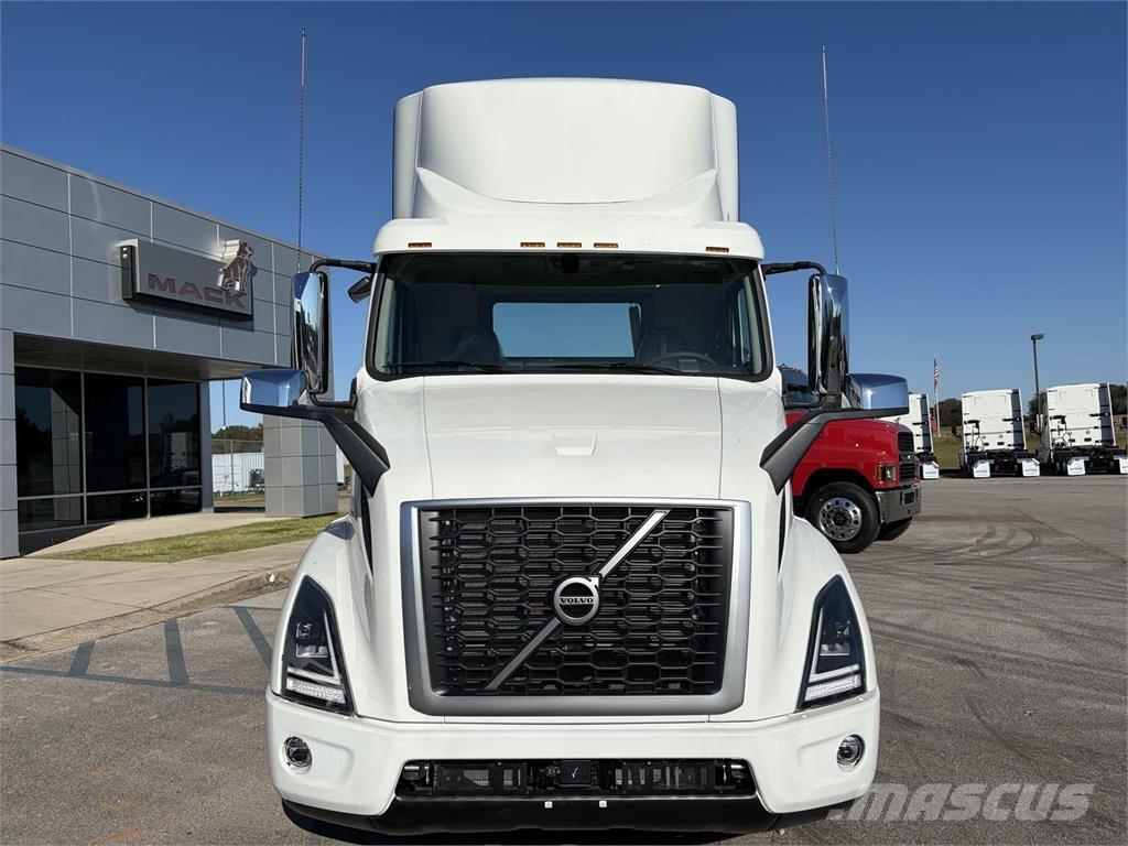 Volvo VNR64T300 Motrici e Trattori Stradali