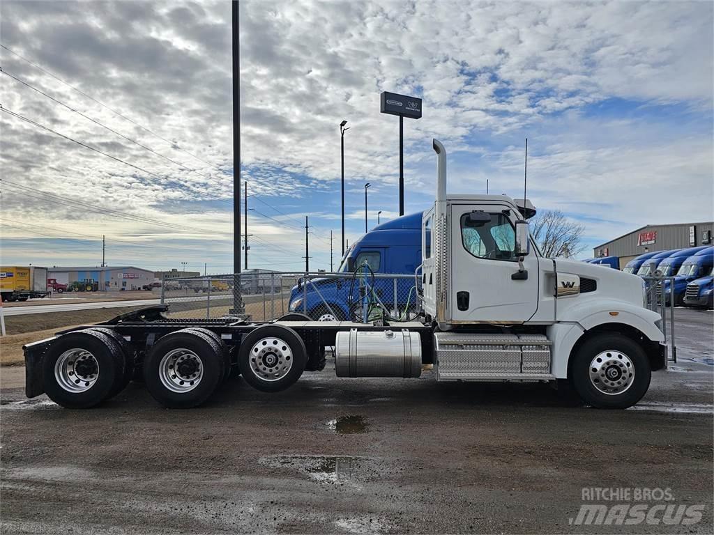 Western Star 49X Autocabinati
