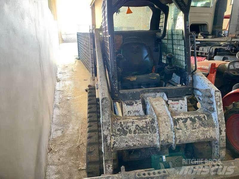 Bobcat T140 Mini pale