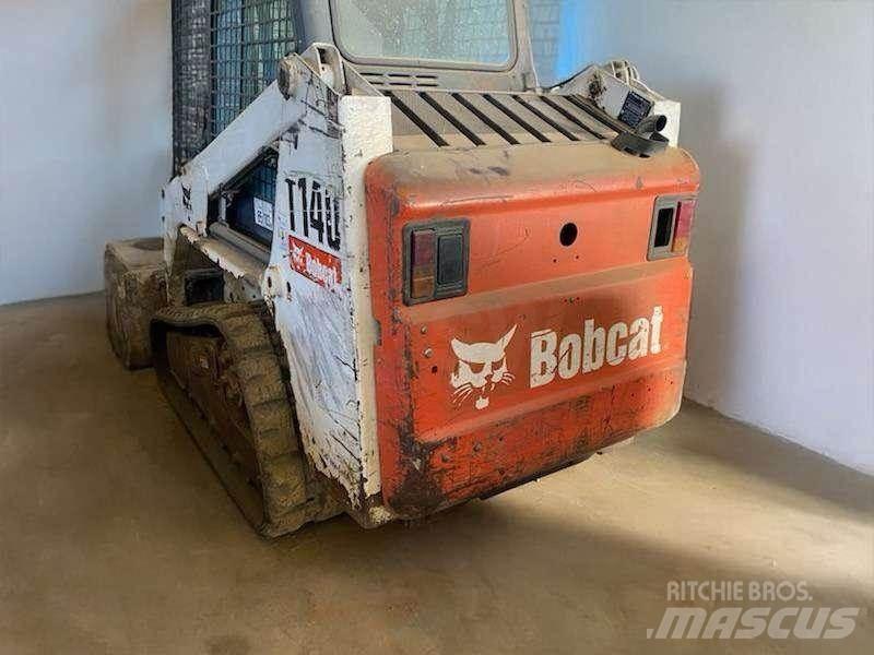 Bobcat T140 Mini pale