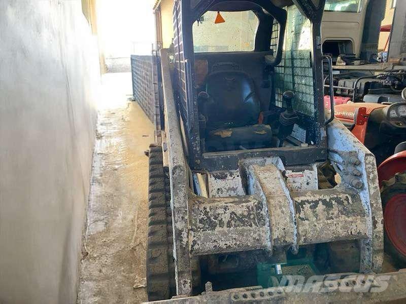 Bobcat T140 Mini pale