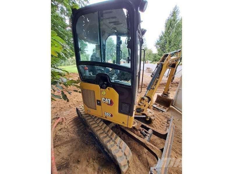 CAT 302 Miniescavatori