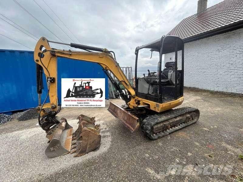 CAT 302.7DCR Miniescavatori