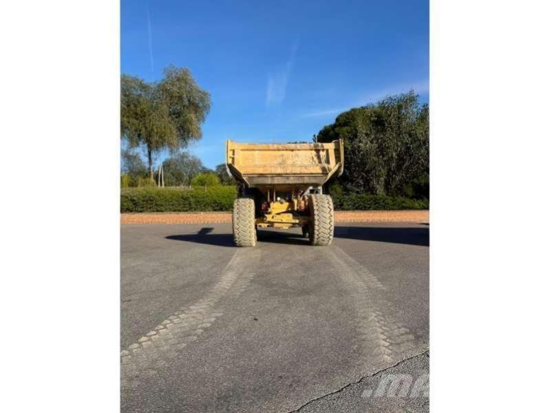 CAT 730 Dumpers articolati