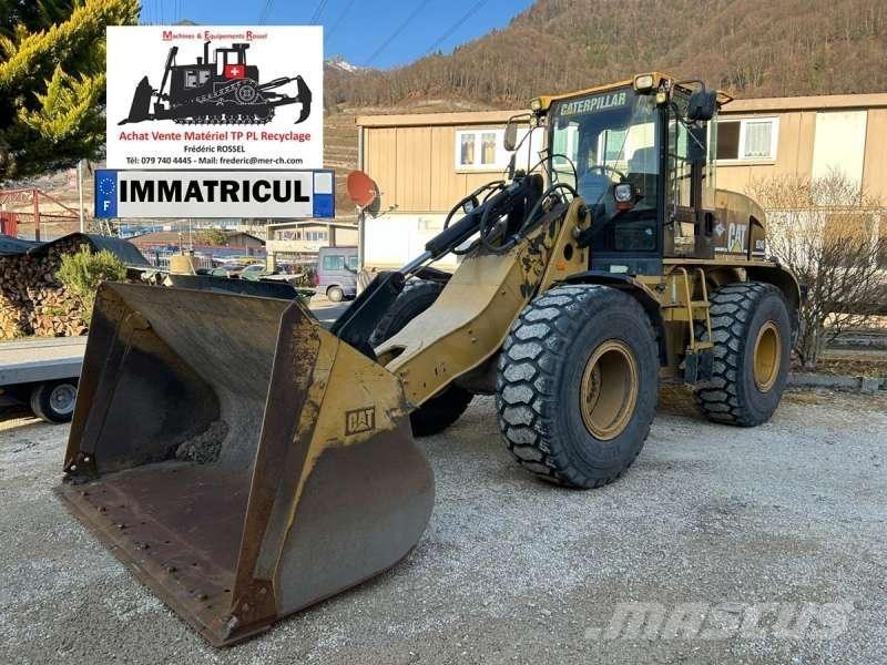 CAT 924G Pale gommate