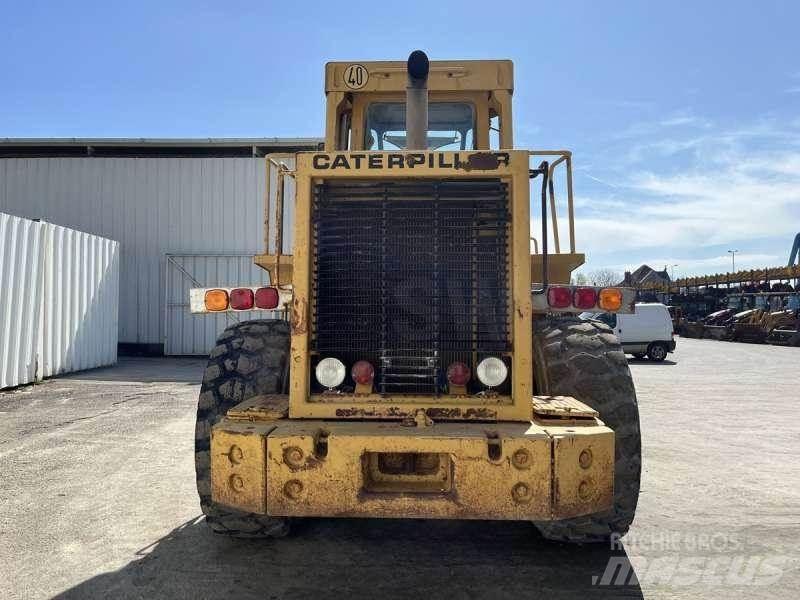 CAT 950B Pale gommate