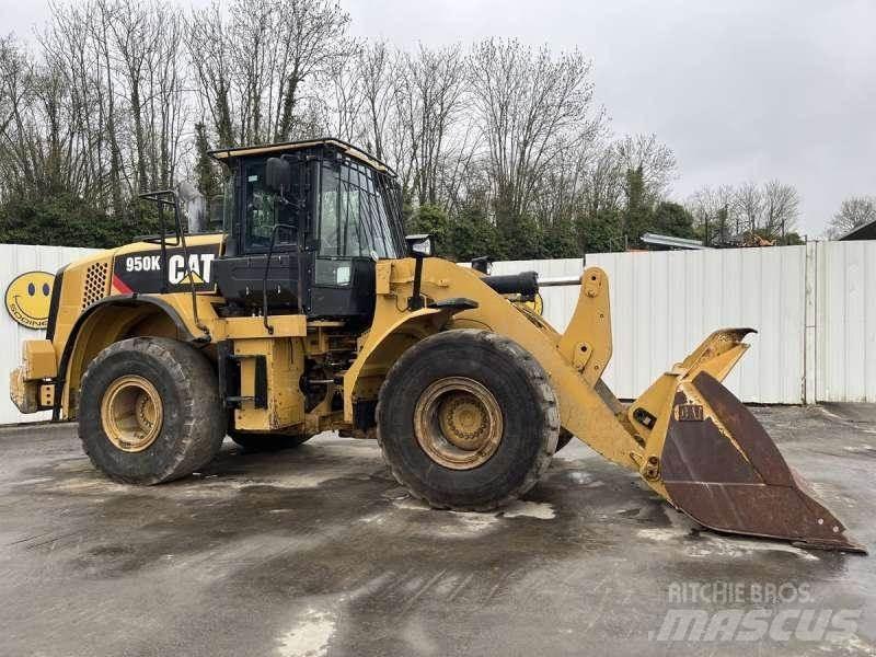 CAT 950K Pale gommate