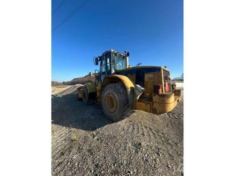 CAT 962G Pale gommate