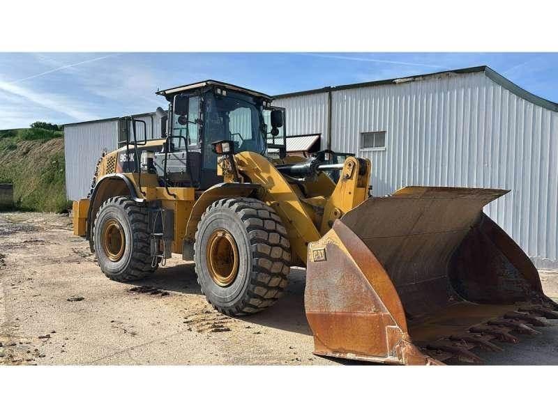 CAT 962K Pale gommate