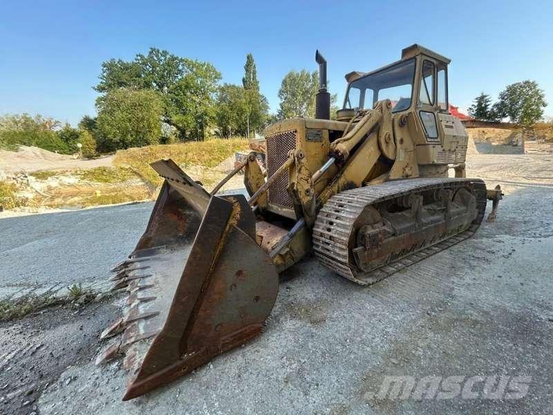 CAT 977K Pale cingolate
