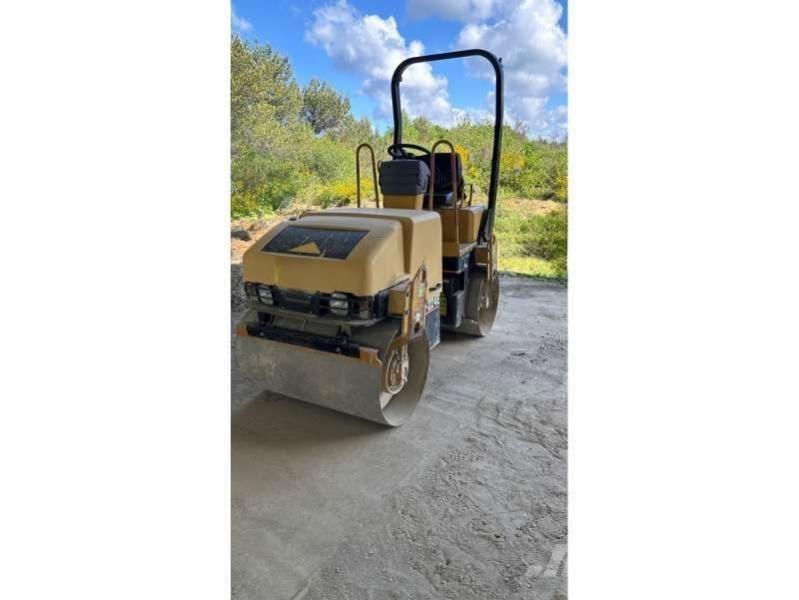 CAT CB-224E Compattatori da suolo