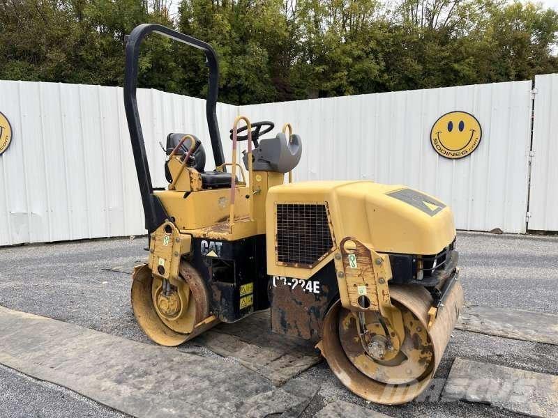 CAT CB-224E Compattatori da suolo