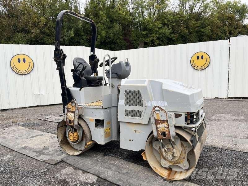 CAT CB24 Compattatori da suolo