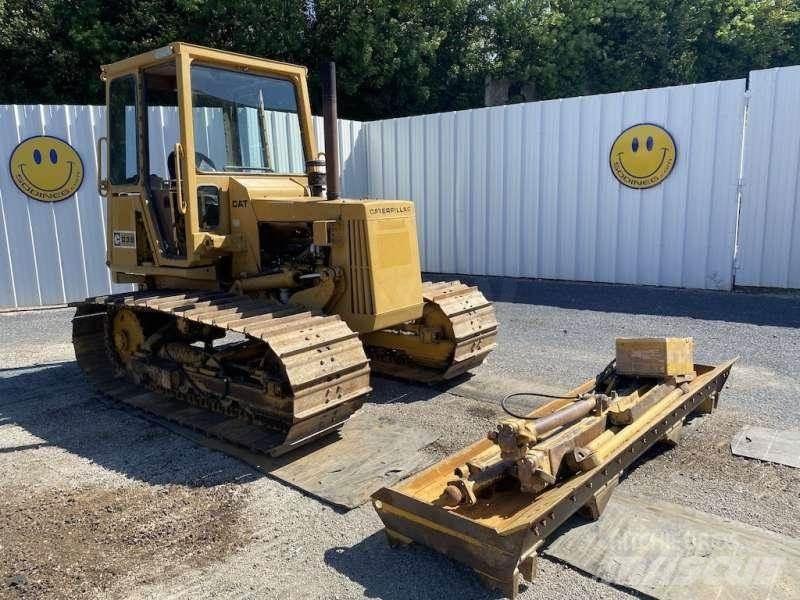 CAT D3B Dozer cingolati