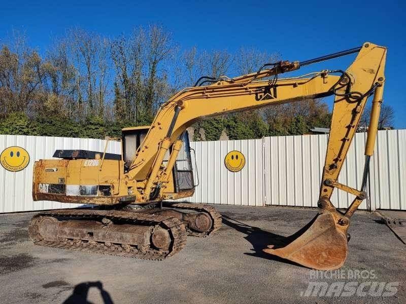 CAT E120B Escavatori cingolati