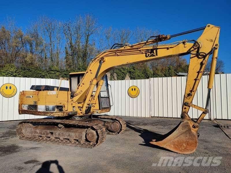 CAT E120B Escavatori cingolati