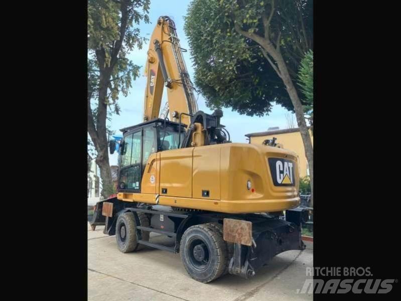 CAT MH3022 Movimentazione rifiuti