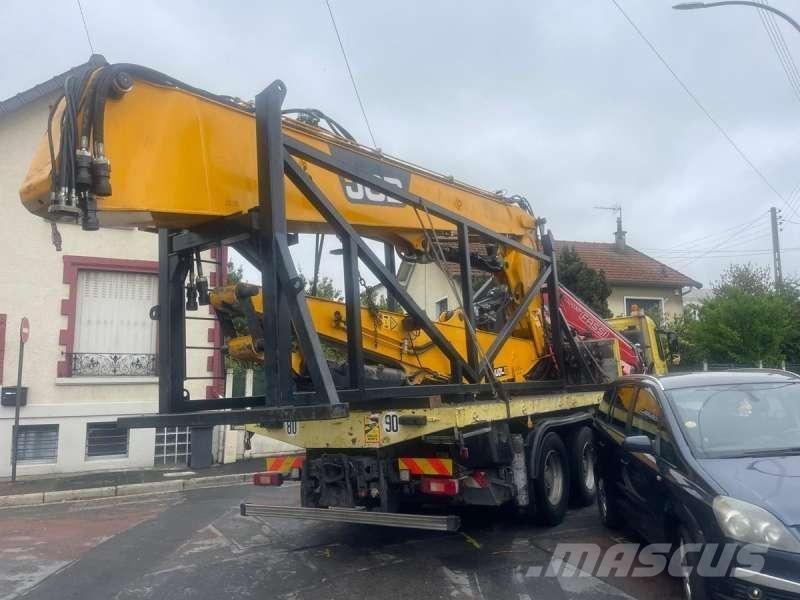 JCB JS360 Escavatori da demolizione