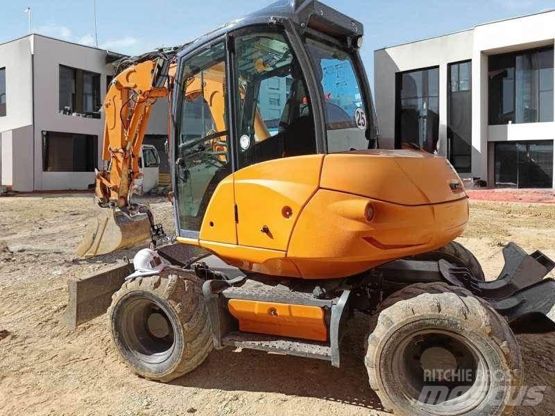 Mecalac 9MWR Escavatori gommati