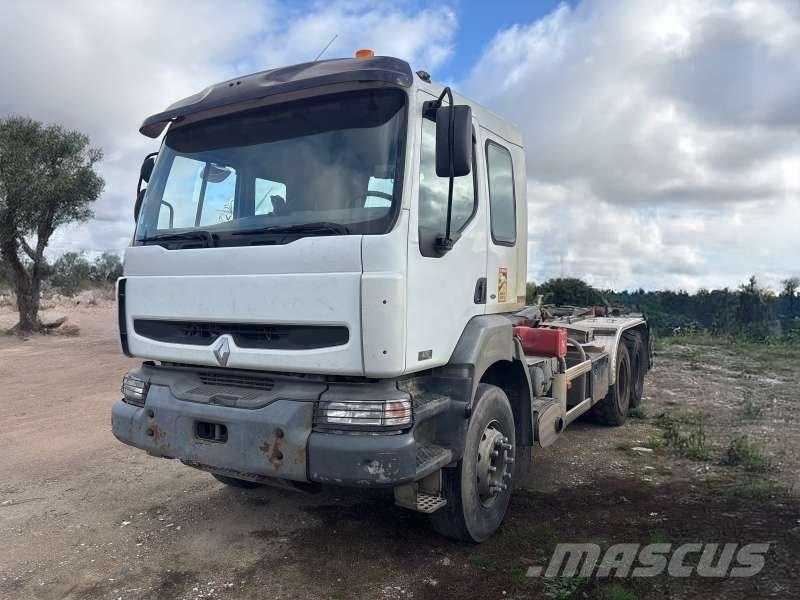 Renault 6X4 Camion con gancio di sollevamento