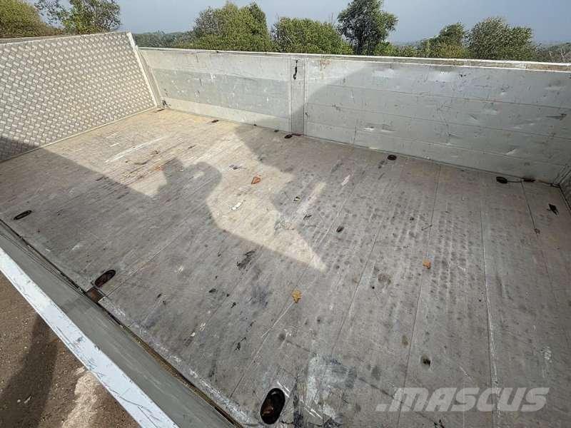 Scania R420 Camion con sponde ribaltabili