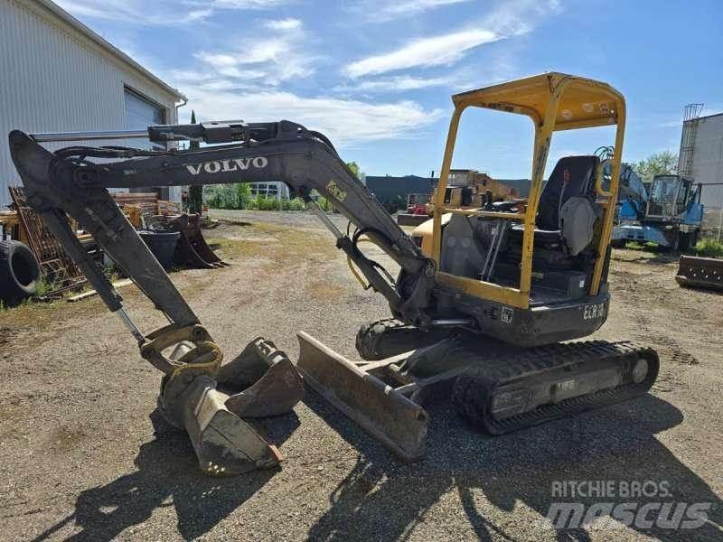 Volvo ECR38 Miniescavatori