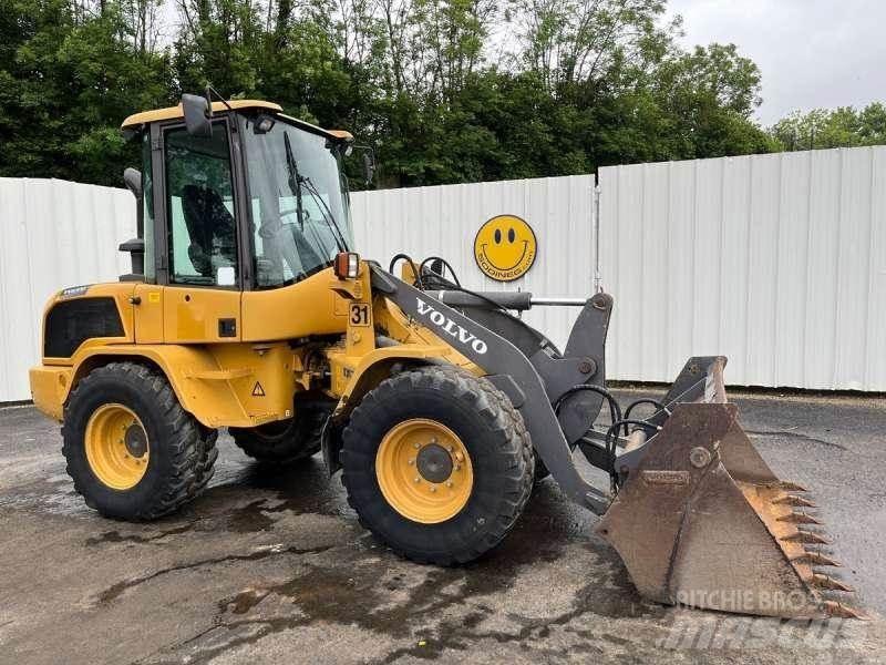 Volvo L30G Mini pale