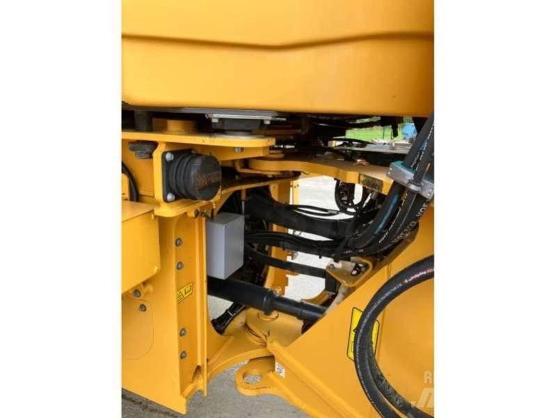 Volvo L90H Pale gommate