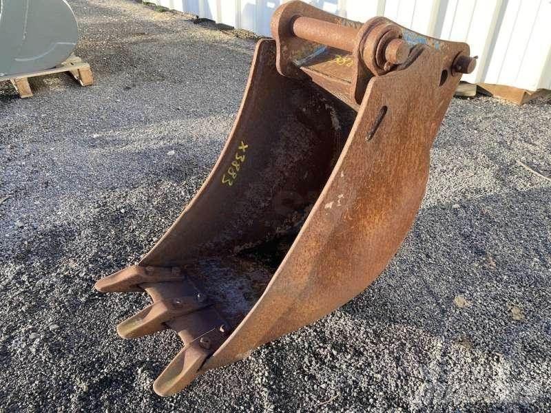 CAT 420mm Benne