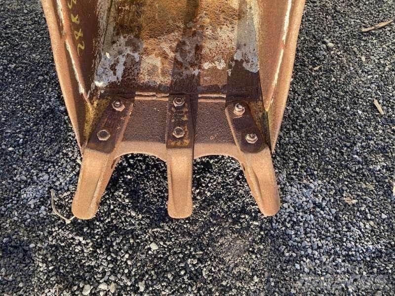 CAT 420mm Benne