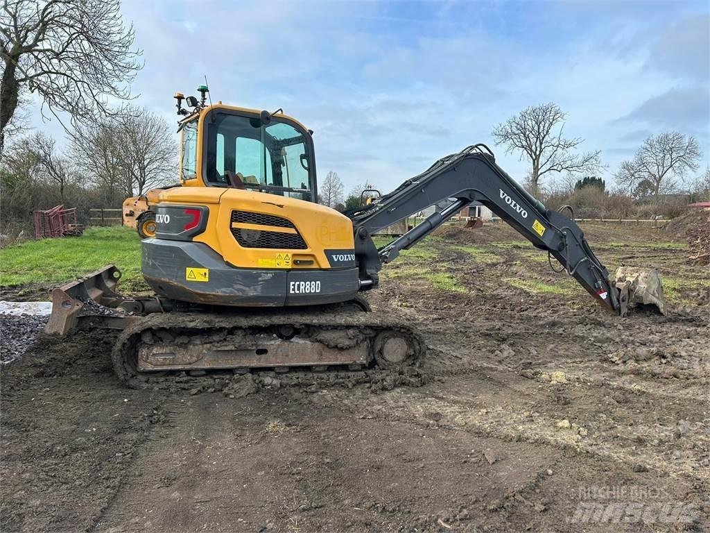 Volvo ECR88D Escavatori cingolati