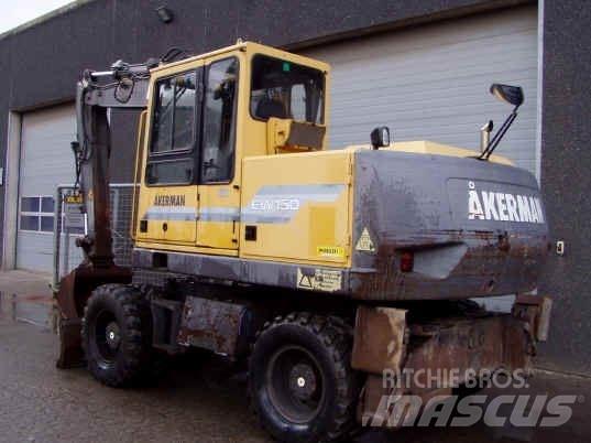 Åkerman EW150 Escavatori gommati