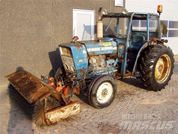 Ford 2000 Trattori