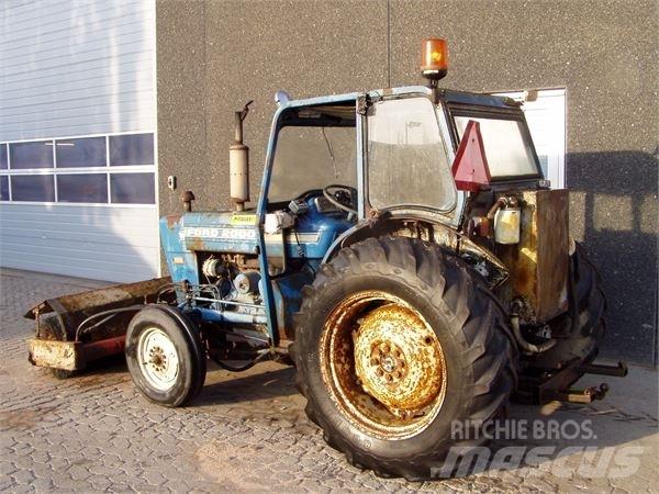 Ford 2000 Trattori