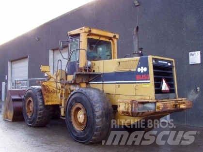 Komatsu WA450-1 Pale gommate