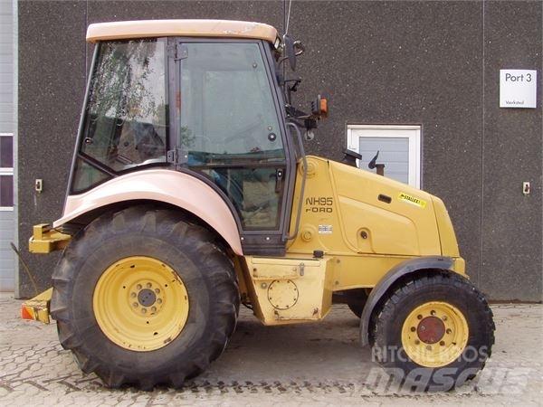 New Holland NH95 Trattori