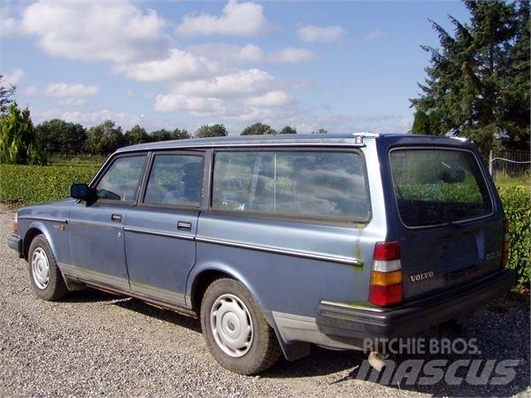 Volvo 240GL Auto