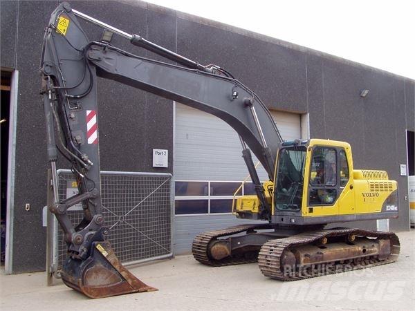 Volvo EC240BNLC Escavatori cingolati