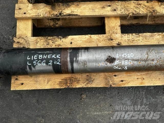 Liebherr L 566 WAŁ Cabine e interni