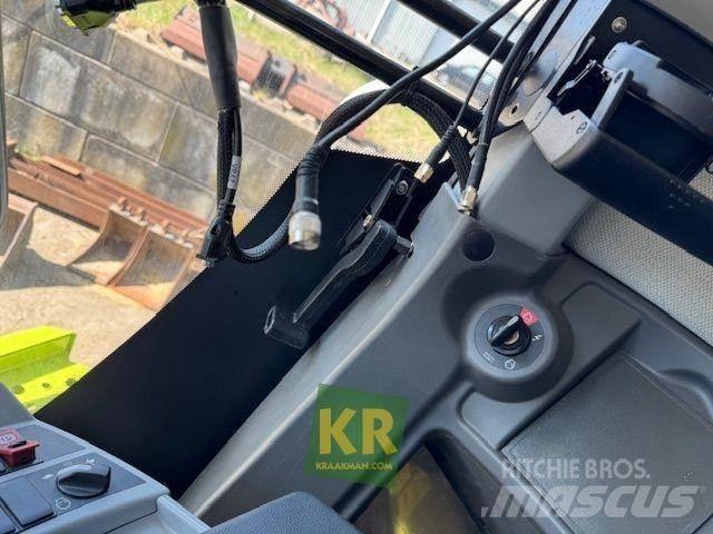 CLAAS LEXION 750 Mietitrebbiatrici