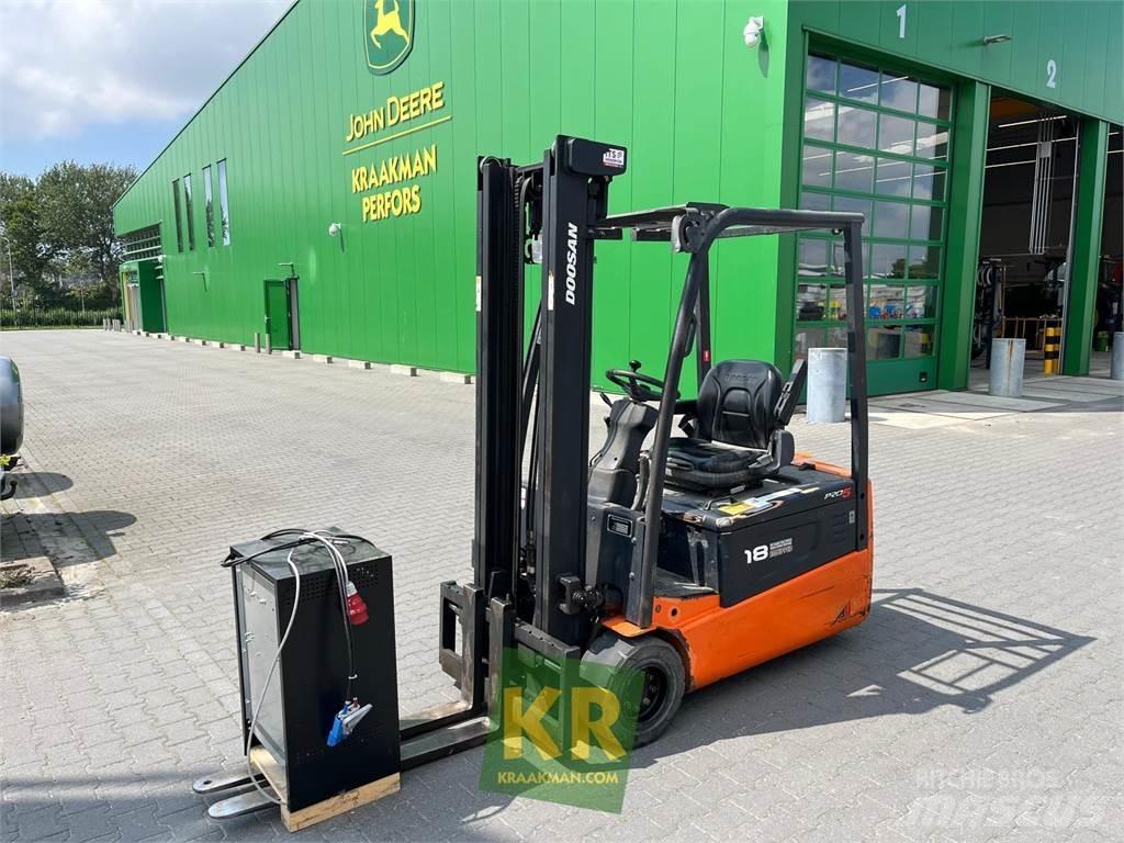 Doosan B18T Sollevatori telescopici per agricoltura
