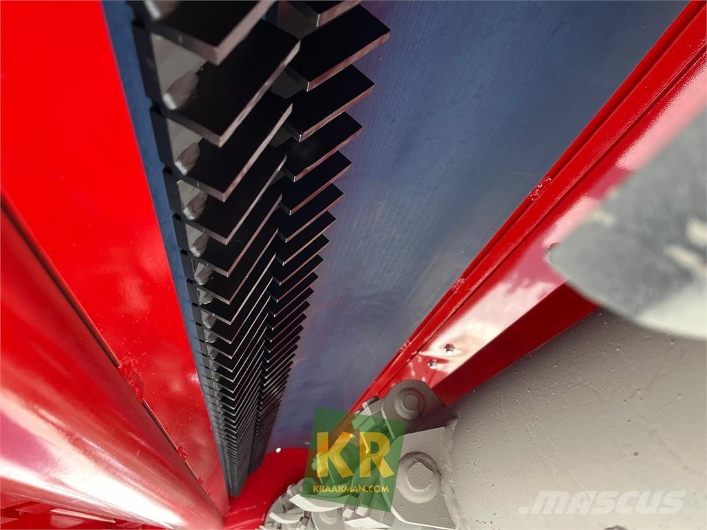 Dücker UM Falciatrici/cimatrici per pascoli