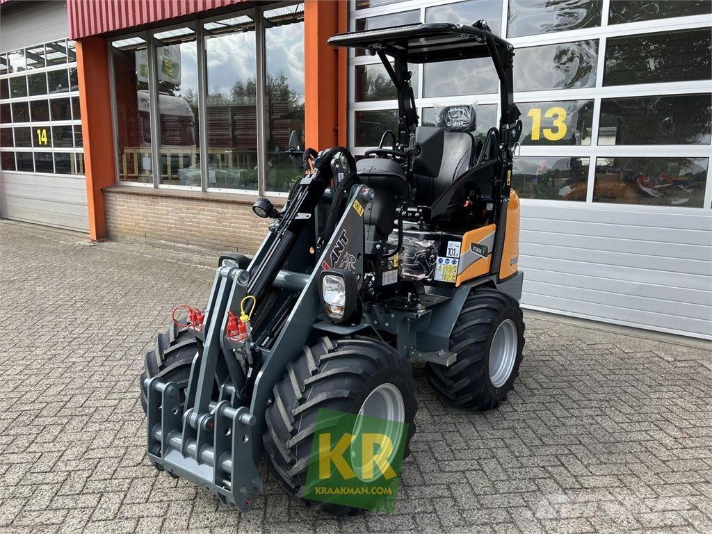 GiANT G1500 Pale frontali e scavatori