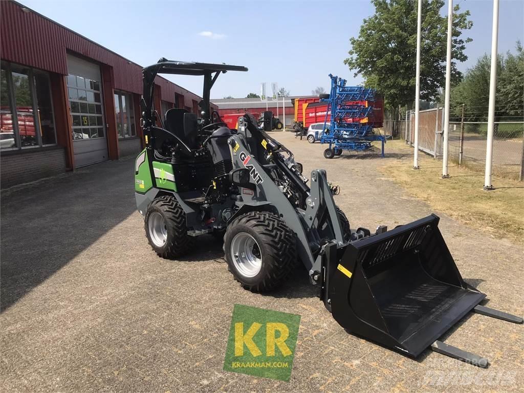 GiANT G2200E Pale frontali e scavatori