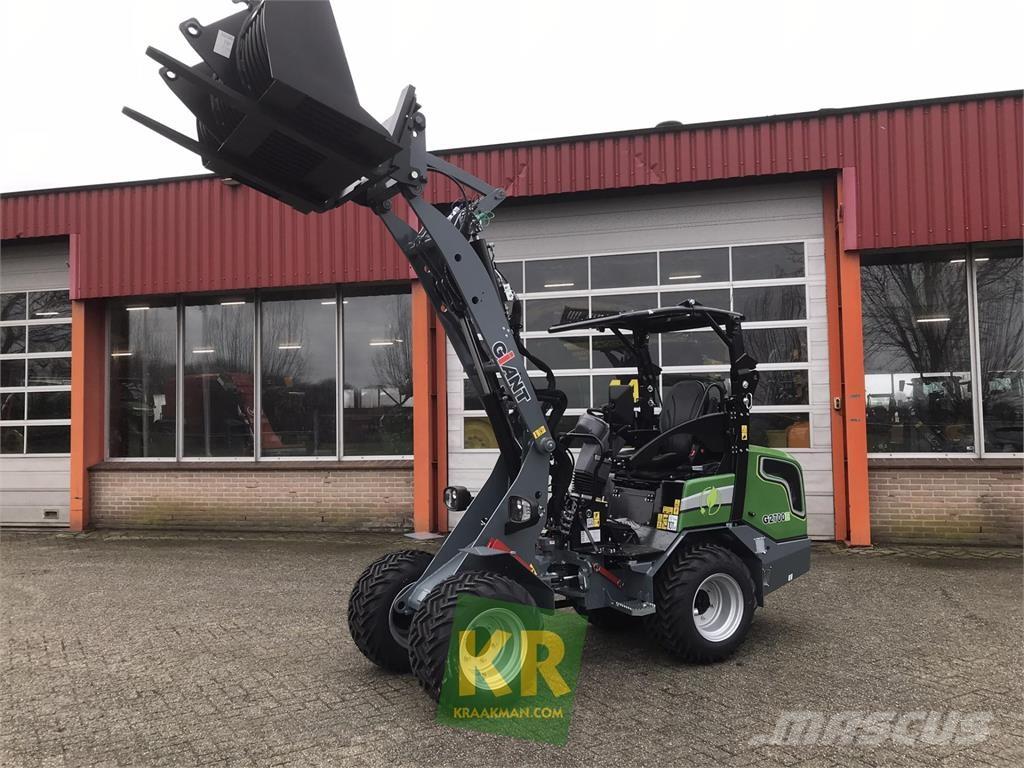 GiANT G2700E Pale frontali e scavatori